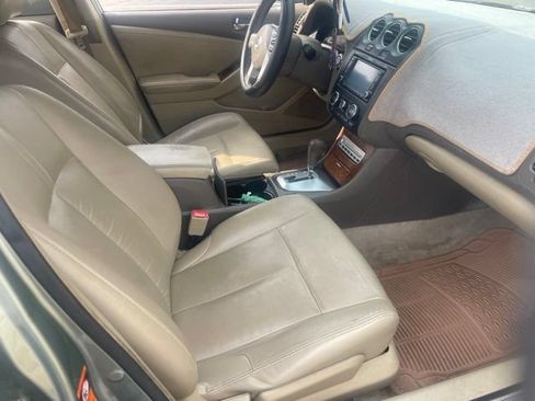 Used 2008 Nissan Altima 2.5 SL w/ SL Pkg FWD image 6