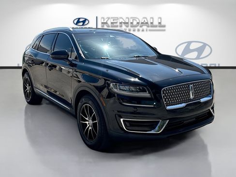 Used 2020 Lincoln Nautilus FWD image 1