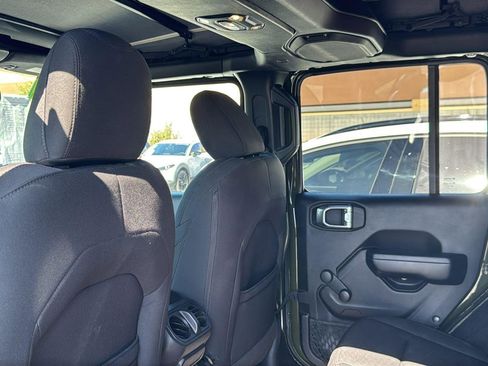 Used 2021 Jeep Wrangler Unlimited Sport AWD/4WD image 21