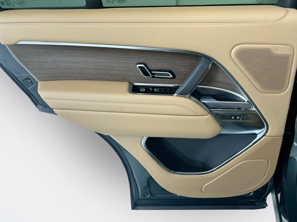 New 2026 Land Rover Range Rover SE AWD/4WD image 25