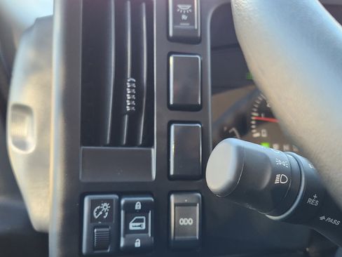 New 2024 Chevrolet Low Cab Forward image 24