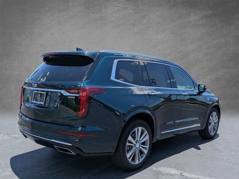 Certified 2024 Cadillac XT6 Premium Luxury AWD/4WD image 6