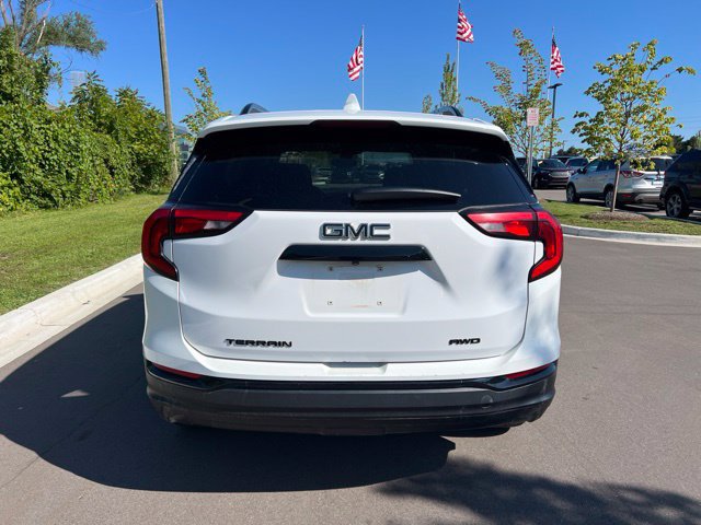 Used 2020 GMC Terrain SLE w/ Driver Convenience Package AWD/4WD image 6
