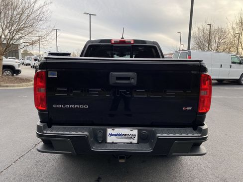 Used 2021 Chevrolet Colorado LT w/ LT Convenience Package image 8