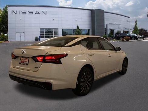 New 2026 Nissan Altima 2.5 SV AWD/4WD image 3