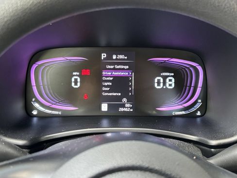 Used 2025 Kia Soul LX w/ LX Technology Package FWD image 37