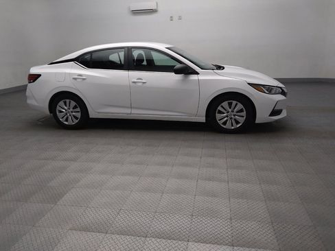 Used 2023 Nissan Sentra S FWD image 11