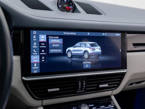 Used 2019 Porsche Cayenne image 22