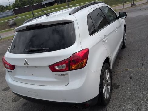 Used 2015 Mitsubishi Outlander Sport GT AWD/4WD image 8