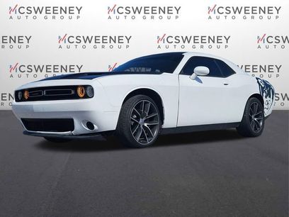Used 2017 Dodge Challenger SXT