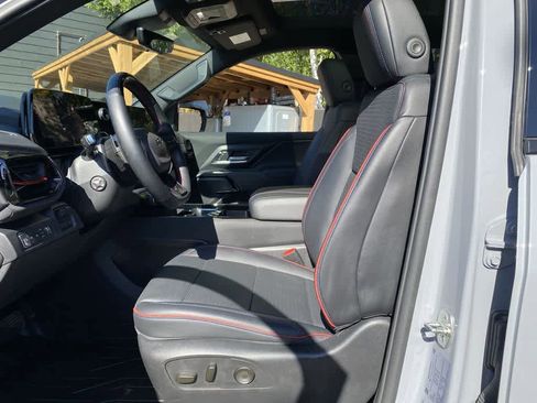 Used 2025 Chevrolet Silverado EV RST AWD/4WD image 13