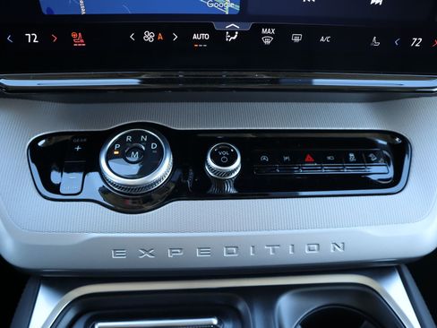 New 2026 Ford Expedition Active AWD/4WD image 9