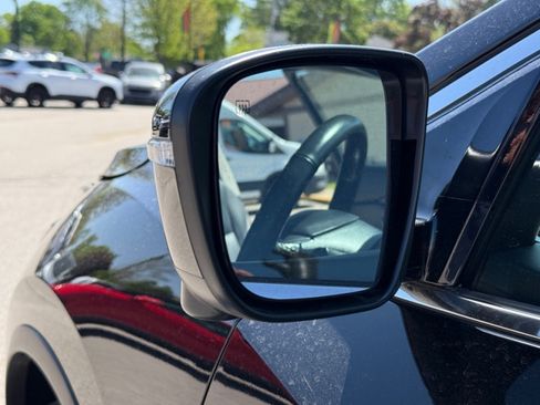 Used 2023 Nissan Murano Platinum image 37