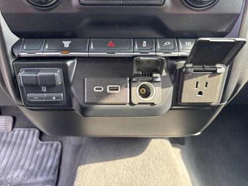 Used 2021 Chevrolet Silverado 3500 LT w/ Snow Plow Prep Package image 40