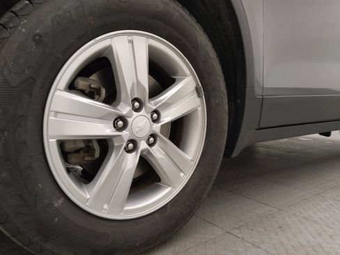 Used 2020 Chevrolet Trax LS w/ Tint and Cruise Package FWD image 31