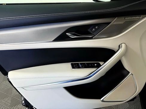 Used 2026 Jaguar F-PACE R-Dynamic S image 11