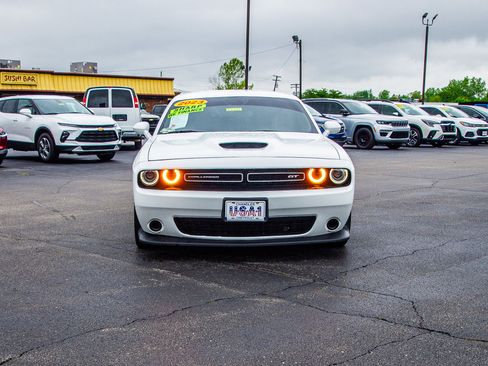 Used 2023 Dodge Challenger GT RWD image 2