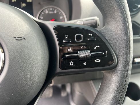Used 2024 Mercedes-Benz Sprinter 2500 image 31