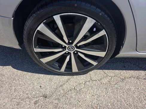 Used 2021 Nissan Altima 2.5 SR image 21