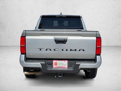 Certified 2024 Toyota Tacoma SR5 AWD/4WD image 7