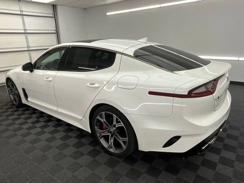 Used 2019 Kia Stinger GT2 AWD/4WD image 25