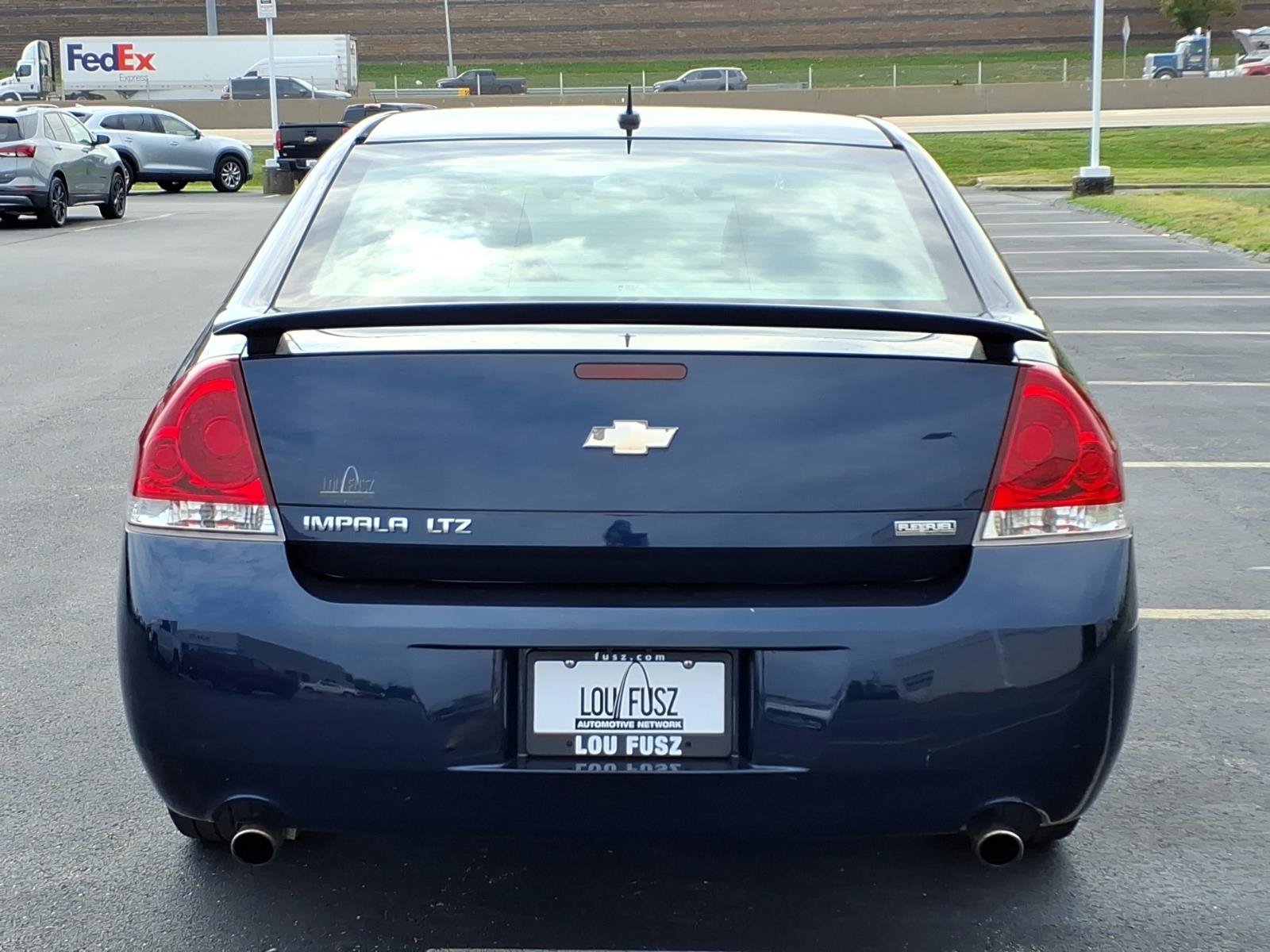 Used 2012 Chevrolet Impala LTZ FWD image 29