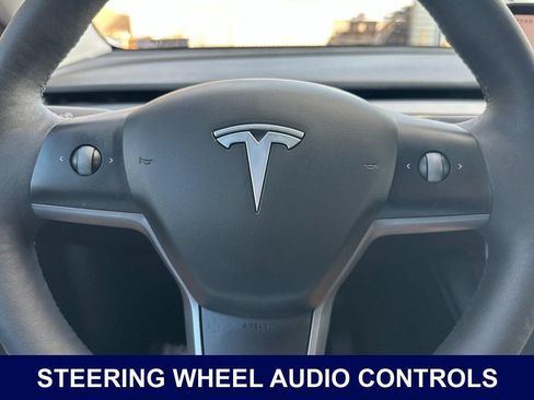 Used 2023 Tesla Model Y Long Range AWD/4WD image 28