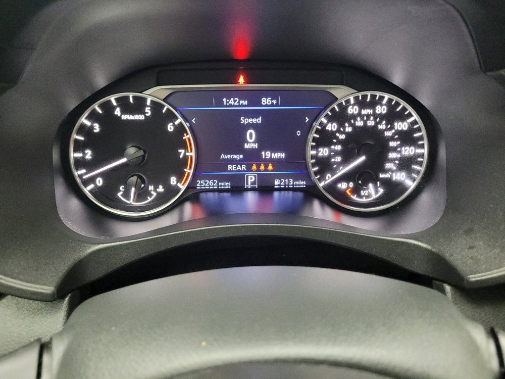 Used 2023 Nissan Altima 2.5 SV FWD image 23
