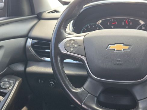 Certified 2021 Chevrolet Traverse LT w/ LT Premium Package FWD image 20