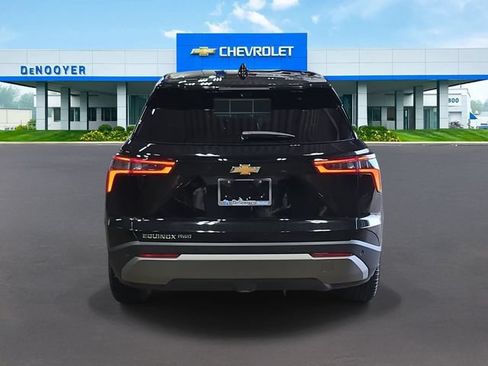 New 2026 Chevrolet Equinox LT w/ Safety and Technology Package AWD/4WD image 8