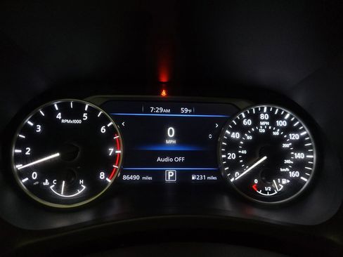 Used 2022 Nissan Sentra SR FWD image 23