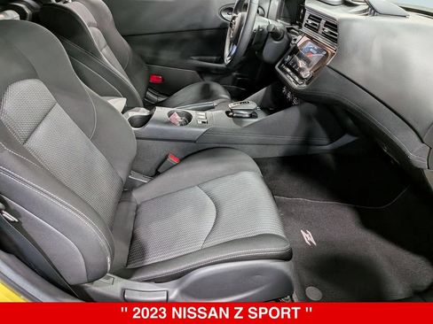 Used 2023 Nissan Z w/ Floor Mat Package RWD image 28