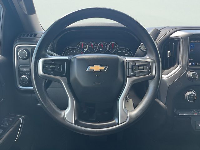 Used 2020 Chevrolet Silverado 1500 LT RWD image 16