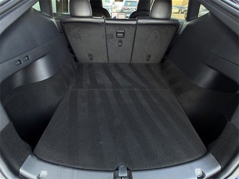 Used 2020 Tesla Model Y Long Range image 25