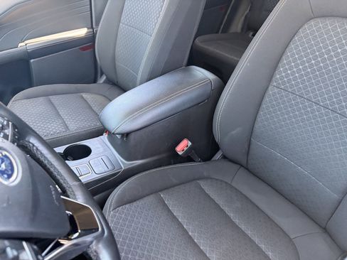 Certified 2024 Ford Escape Active AWD/4WD image 18