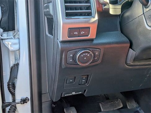 Used 2021 Ford F450 Platinum w/ Camper Package image 15