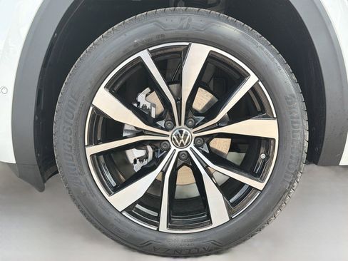 New 2026 Volkswagen Atlas Cross Sport SEL Premium R-Line image 43