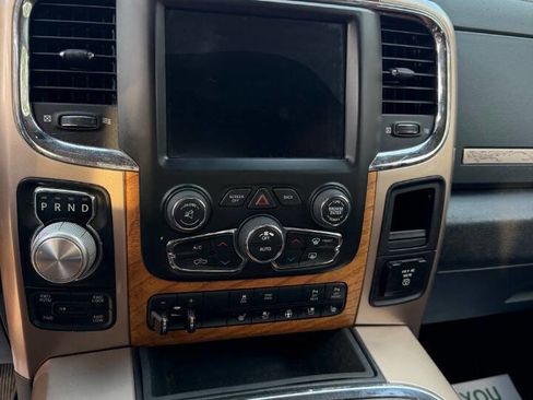 Used 2018 RAM 1500 Laramie Longhorn image 15