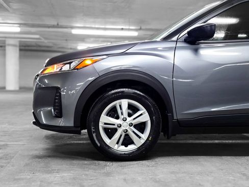 Used 2025 Nissan Kicks Play S image 15