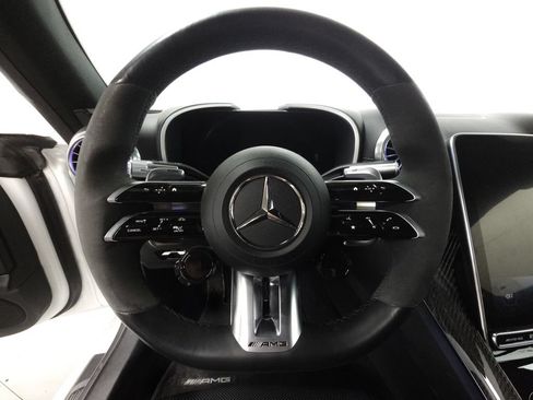 Used 2022 Mercedes-Benz SL 63 AMG 4MATIC image 13