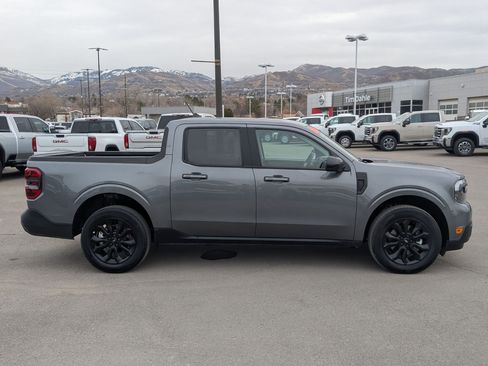 Used 2024 Ford Maverick Lariat w/ Black Appearance Package image 7