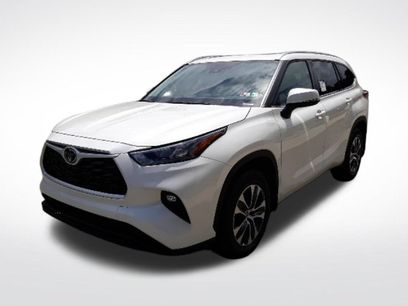 Used 2021 Toyota Highlander XLE