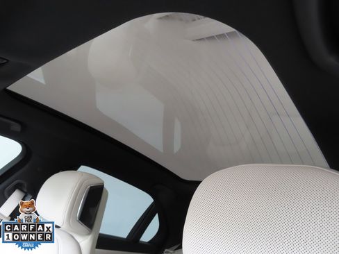 Used 2023 BMW 760i xDrive w/ Executive Package image 23