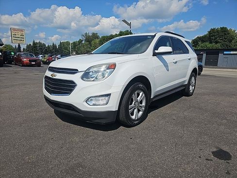 Used 2017 Chevrolet Equinox LT FWD image 6