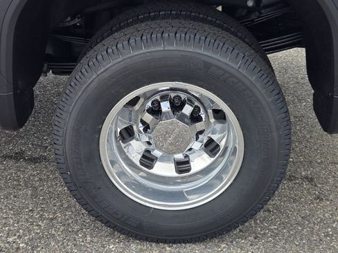 New 2026 GMC Sierra 3500 Denali Ultimate AWD/4WD image 8