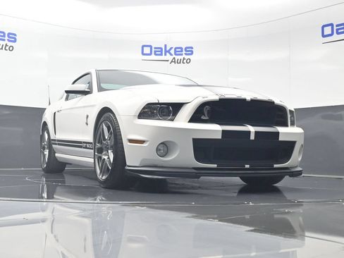 Used 2013 Ford Mustang Shelby GT500 w/ Electronics Pkg RWD image 29