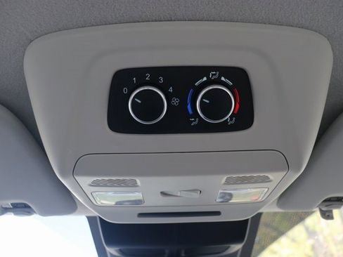 Used 2022 Ford Transit 350 XLT image 23