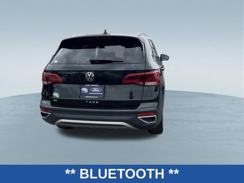 Used 2024 Volkswagen Taos SE FWD image 4