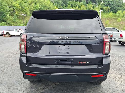 Used 2023 Chevrolet Suburban RST w/ Luxury Package AWD/4WD image 5