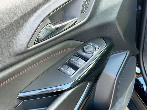 New 2026 Chevrolet Trax RS w/ Driver Confidence Package image 17